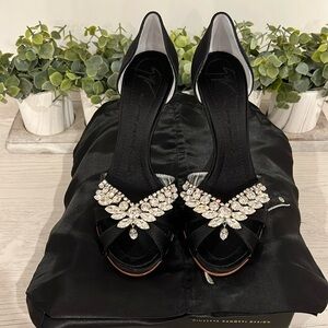 Woman’s Giuseppe Zanotti black embellished shoes 7.5